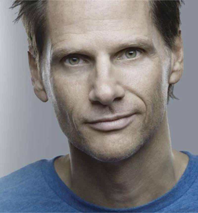Après 15 ans de carrière, François Morency est de retour sur scène avec son 4 e spectacle solo <em>Furieusement calme</em>. Mais avant il sera en rodage, mardi et mercredi, au Centre des arts Juliette-Lassonde, à 20 h 30. Il sera de retour avec la version finale de son <em>one-man-show</em> le vendredi 25 avril 2014, à 20 h.