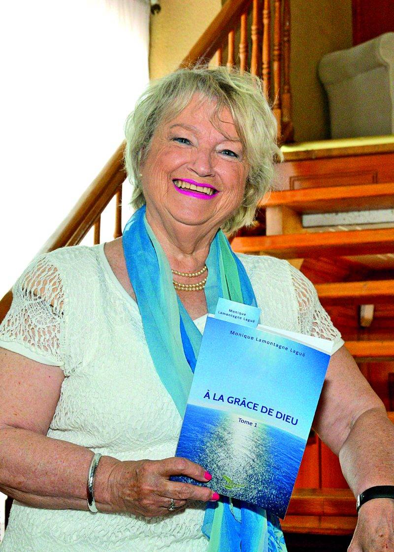 Monique Laguë ne connaît que peu Saint-Hyacinthe, mais ne pouvait pas demander un meilleur lieu que Le Parvis pour lancer À la grâce de Dieu. Photo François Larivière | Le Courrier ©