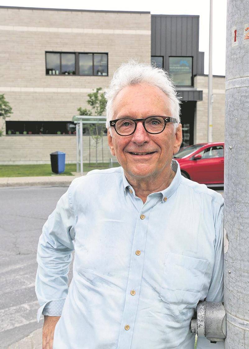 Après 22 ans de service, le directeur général du Centre psychosocial Richelieu-Yamaska Guy Lemieux a pris sa retraite au début juillet. Photo Robert Gosselin | Le Courrier ©