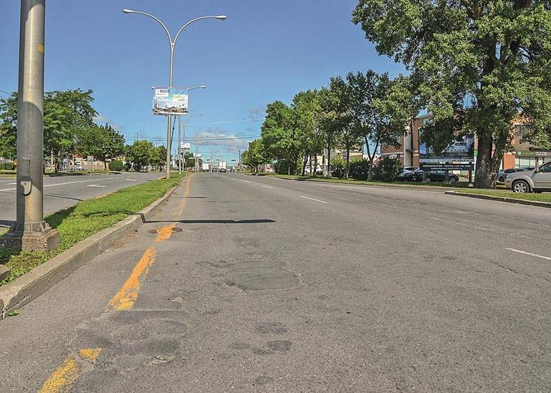 Le tronçon du boulevard Laframboise compris entre la rue Picard et l’avenue Sainte-Anne sera asphalté à neuf à compter du 5 septembre. Photo François Larivière | Le Courrier ©