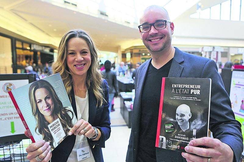 Stéphanie Léonard et Nicolas Duvernois ont présenté des conférences dans le cadre de la Foire du livre de Saint-Hyacinthe. Photo François Larivière | Le Courrier ©