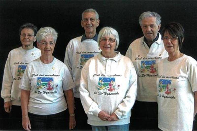 À la suite de l’assemblée générale annuelle du Club de marcheurs de Saint-Hyacinthe, voici les personnes qui forment le conseil d’administration pour la prochaine année. Sur la photo, à l’avant, de gauche à droite : Pierrette Binette, Louise Tanguay et Lisette Mignot. À l’arrière, dans le même ordre : Raymonde Ménard, Roger Binette et Alfred Tessier.