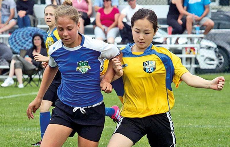 Autant le FC Saint-Hyacinthe que les parents et les joueurs ont dû faire quelques ajustements pour cette première saison du soccer récréatif sans les corporations de loisirs. Photo Robert Gosselin | Le Courrier ©