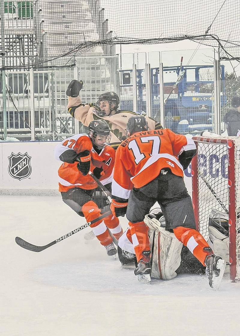 Les Gaulois ont réussi à trouver le fond du filet à quatre reprises, mais cela n’a pas été assez pour venir à bout des champions de la saison régulière. Photo François Larivière | Le Courrier ©