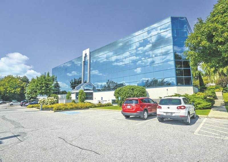 L’édifice abritant la Fédération des caisses Desjardins sera acquis par la Ville pour 7,9 M$, soit le double de sa valeur actuelle au rôle d’évaluation foncière municipale. Photo François Larivière | Le Courrier ©