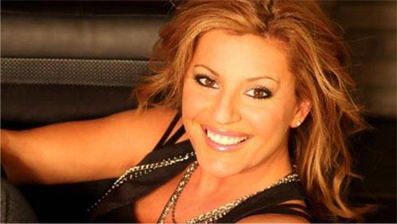 C'est finalement la populaire Guylaine Tanguay et ses invités spéciaux de la tournée Pour l'amour du country qui s'amèneront à l'Expo agricole de Saint-Hyacinthe, ce jeudi 2 août, en lieu et place du spectacle que devait offrir Georges Hamel. Ce spectacle sera présenté à l'Expo-bar dès 14 h, dans le cadre de la journée des aînés. Le spectacle est compris dans le prix d'entrée sur le site.