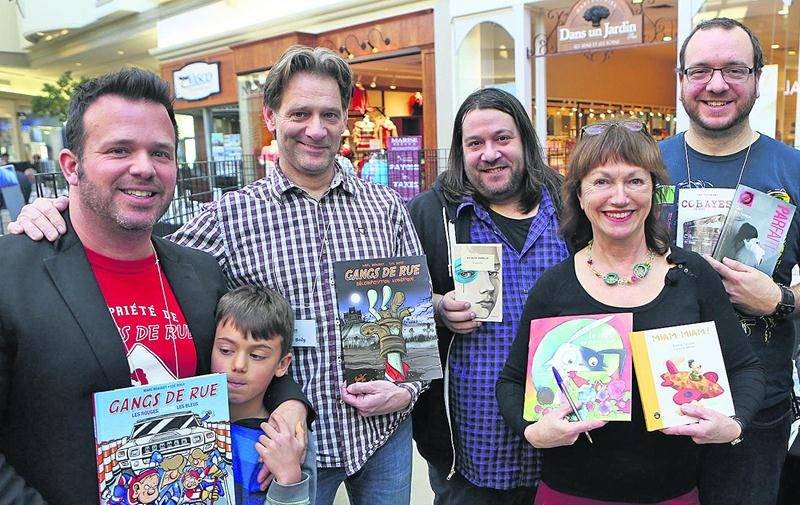 Parmi les auteurs présents, on a reconnu Marc Beaudet, Luc Boily, Patrick Isabelle, Roxane Turcotte et Carl Rocheleau. Photo François Larivière | Le Courrier ©