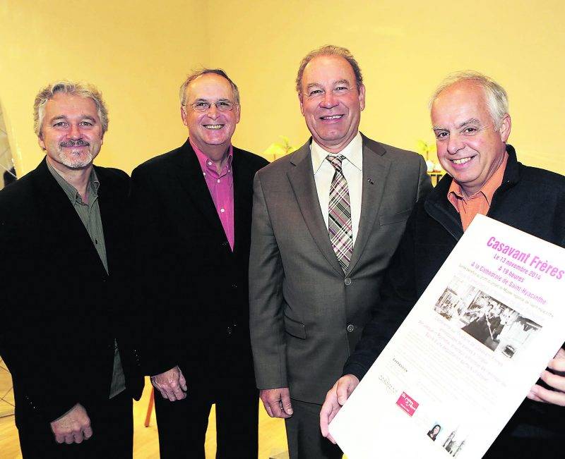 Marcel Blouin, directeur général du Centre Expression; Jean-Marie Pelletier, président d’Expression; Guy Duhaime, président d’honneur de la soirée-bénéfice et Jacquelin Rochette, directeur artistique de Casavant Frères et conférencier de la soirée. Photo Robert Gosselin | Le Courrier ©