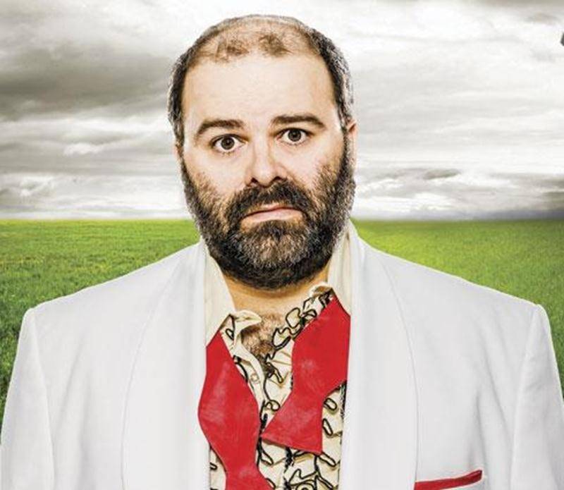 Les représentations du spectacle <em>L'erreure est humaine</em> de Laurent Paquin prévues les jeudi 9 et vendredi 10 mai, à 20 h, sont reportées aux mercredi 21 et jeudi 22 août respectivement. L'humoriste doit se rendre en Russie pour récupérer la petite fille que sa conjointe et lui-même ont adoptée récemment. Les billets pour ces spectacles seront honorés pour les nouvelles dates associées à chacune des représentations reportées. Les détenteurs de billets peuvent, s'ils le désirent, se faire