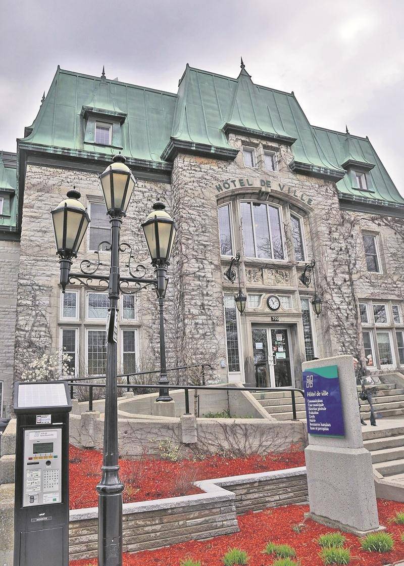 Tous les postes au conseil municipal de la Ville de Saint-Hyacinthe seront en élections le 5 novembre. Pas moins de 29 candidats ont déposé leur candidature pour l’un ou l’autre des 12 postes disponibles, incluant celui du maire Claude Corbeil. Photothèque Le Courrier