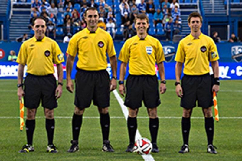 arbitre soccer