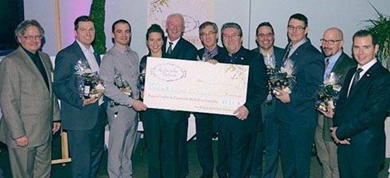 Organisé par le Réseau Référence Maska (RRM), ce souper sept services, qui s’est tenu le 29 février, au Club de golf La Providence, a connu un franc succès. Ce sont plus de 21 000 $ qui ont été remis à Centraide Richelieu-Yamaska, soit un peu plus du double de ce qui avait été amassé l’an dernier. L’activité sera de retour en février 2013 pour une troisième édition, une fois de plus sous la présidence d’honneur de Jonathan Robin. Centraide Richelieu-Yamaska s’est engagé à réinvestir cette somme