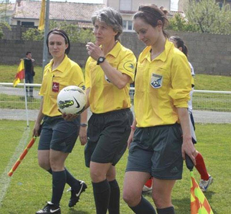 L’Association de soccer de Saint-Hyacinthe vous informe des dates de formation 2013. Soccer à 4 : être âgé de 11 ans; stage le 28 avril de 9 h à 15 h (endroit à déterminer). Soccer à 7 joueurs : avoir 12 ans et plus; formation 13 avril de 8 h 30 à 17 h et 14 avril de 9 h à 17 h, au Cégep de Saint-Hyacinthe; coût 90 $ incluant l’affiliation. Matériel requis : vêtements de sport, espadrilles, crayon et papier. Soccer à 11 joueurs : avoir 14 ans et plus; formation 20 avril de 8 h 30 à 17 h et 21 av