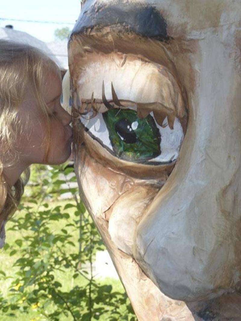 Les samedi et dimanche 29 et 30 septembre, à 14 heures, venez assister à <em>La lampée de Baladins</em>, un spectacle de contes intégrant musique, animation théâtrale et marionnettes de tous formats. Les artistes expriment tout en poésie la beauté de la nature et l’importance d’en prendre soin. Le public, au coeur de l'action, se déplacera pour visiter les différentes stations animées par la conteuse Ariane Labonté et ses acolytes. Ariane Labonté a choisi la réserve naturelle du Boisé-des-Douze