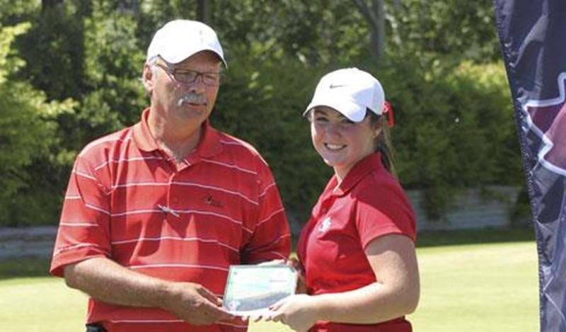 La golfeuse maskoutaine Valérie Tanguay a entamé de superbe façon le calendrier estival provincial en remportant coup sur coup des tournois au Club de golf Milby à Sherbrooke (cumulatif de +3) et à celui du Bic, à Rimouski (cumulatif de +4). Elle a poursuivi sur sa lancée en enlevant aussi les honneurs d'une compétition à Bouctouche, au Nouveau-Brunswick. À la suite de sa victoire à Rimouski, Valérie, représentante du Club de golf La Providence, a ravi le premier rang du classement provincial ju