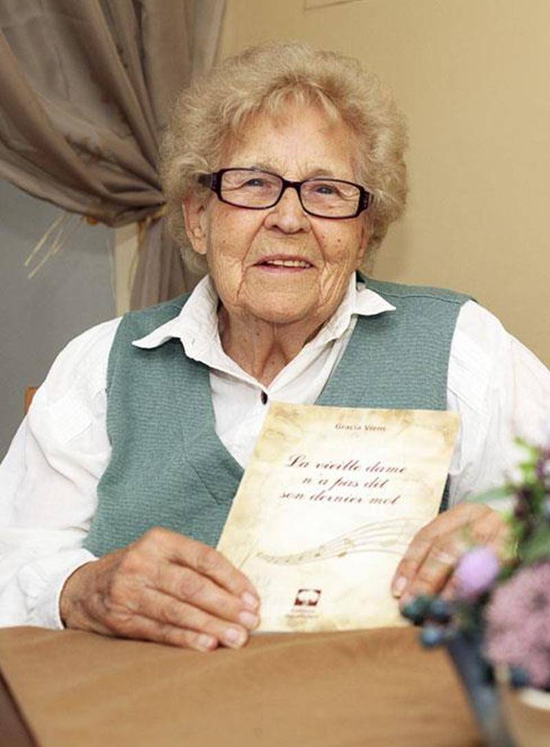 Mère de treize enfants et travailleuse au foyer, Gracia Viens, âgée de 89 ans, lancera son deuxième livre intitulé <em>La vieille dame n'a pas dit son dernier mot</em>, samedi, à la salle des Chevaliers de Colomb à Saint-Damase à 13 h 30. Édité chez les Éditions des Oliviers, ce roman est inspiré de la vie de son auteure, soit de 1924 à aujourd'hui. Son premier livre intitulé <em>Au fil des heures, au long des jours</em> a été publié en 2011.