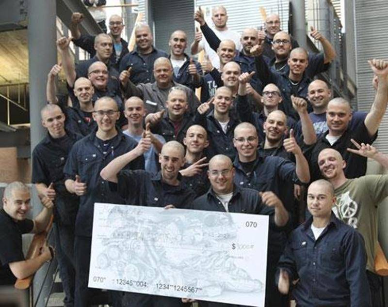 L'activité « Défi tête rasée » tenue à l'ÉPSH a permis d'amasser 6 700 $ auprès des élèves, des enseignants et des membres du personnel le 10 mai. La contribution du département de mécanique automobile a permis à elle seule de réunir 3 500 $ grâce à une mobilisation exceptionnelle des enseignants et des élèves. L'activité était pilotée par Caroline Côté, enseignante au département de coiffure.