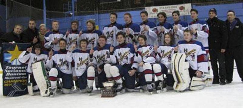 Les Mousquetaires de Saint-Hyacinthe bantam CC ont décroché la bannière de championnat au tournoi de Montréal-Est le 16 février. L'équipe a présenté une fiche parfaite de cinq victoires et aucune défaite. Les Mousquetaires ont vaincu les Rapido de Laval par la marque de 2 à 1 en finale. La veille, ils avaient défait Le National de Laval-Est par la marque de 1 à 0 en fusillade pour accéder au match ultime.