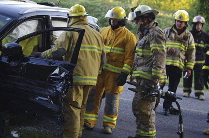 Deux véhicules sont entrés en collision le 5 septembre vers 18 h à l'intersection des rues Bourgchemin et de l'Érablière. La conductrice d'un véhicule sport utilitaire a dévié de sa voie, possiblement en raison du soleil intense. Un véhicule arrivant en sens inverse a été touché au passage. Les pinces de désincarcération ont été nécessaires pour extirper la jeune femme de 25 ans. Elle a été amenée au centre hospitalier de Saint-Hyacinthe pour y traiter des blessures mineures. L'autre conducteur