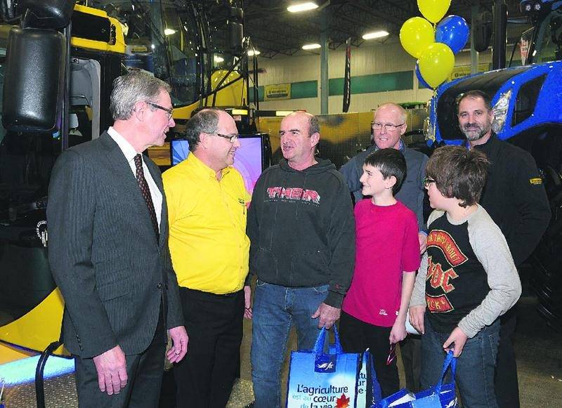 Producteur agricole, le maire de Saint-Hyacinthe, Claude Corbeil, se rend chaque année au Salon de l’agriculture. Photo François Larivière | Le Courrier ©