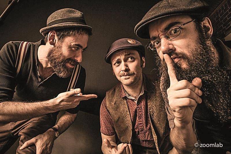 Mat « Chewy » Lacombe (contrebasse/voix), Sergio D’isanto (batterie/voix) et Pi Sailin’ Cutler (guitare/voix) ont la réputation de systématiquement transformer un spectacle en fête. Photo Zoomlab