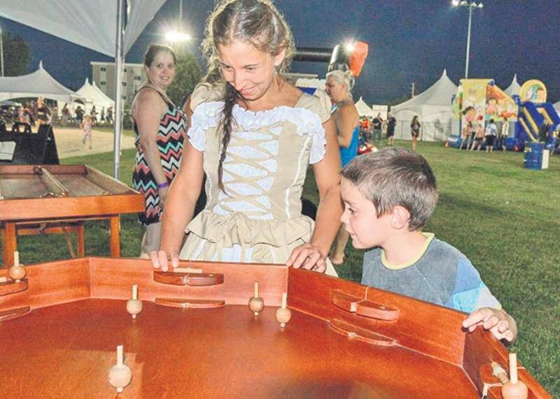 Les tout-petits ont également trouvé leur compte dans le Parc Familial Desjardins. Activités, jeux d’antan, jeux gonflables, jeux d’eau, maquillage et spectacles de magie étaient au rendez-vous pour animer la clientèle jeunesse.