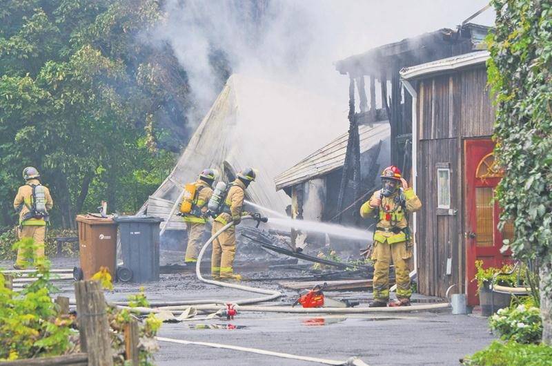 Feu de grange à Saint-Dominique | Photo courtoisie